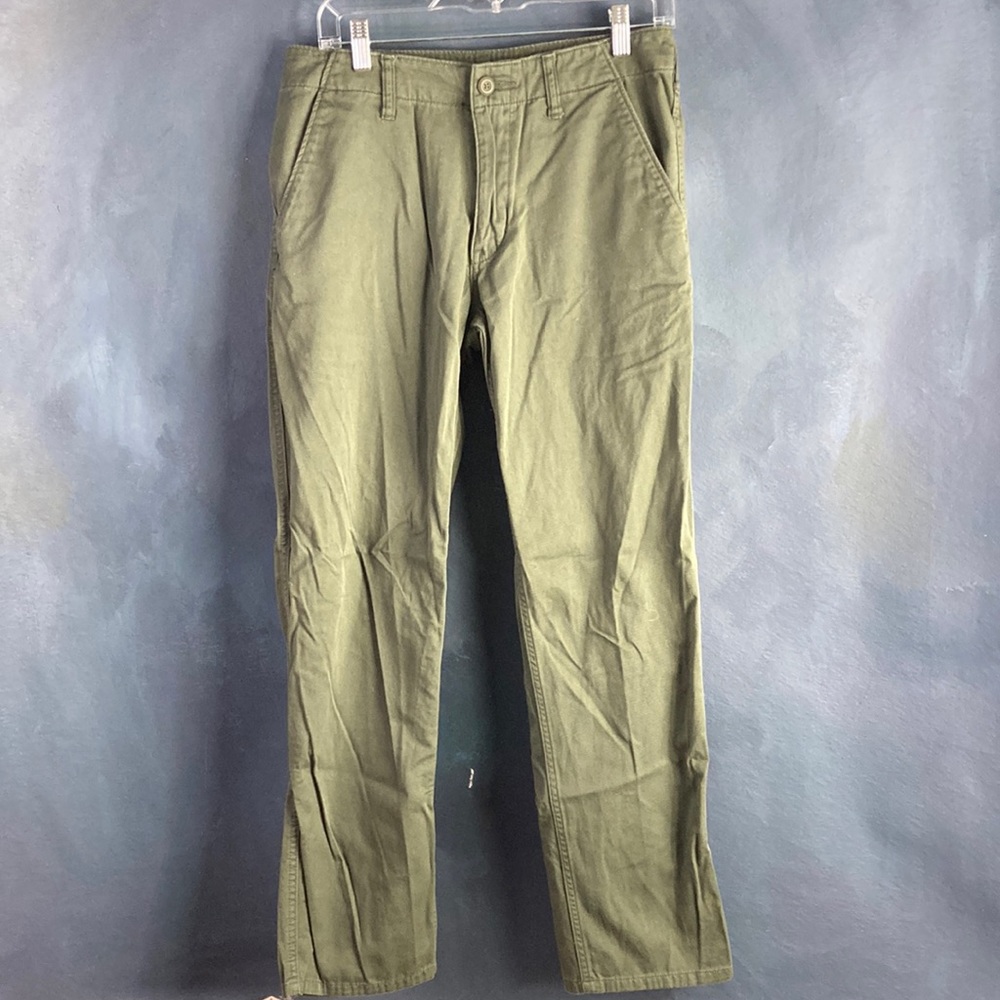 Patagonia chinos